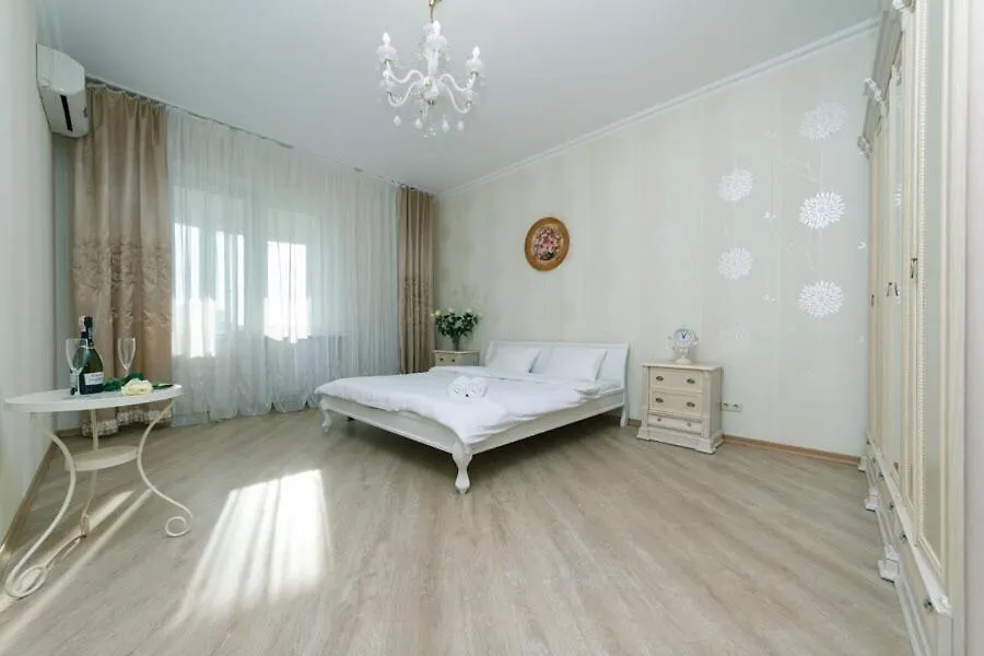 Spacious Apartments With 3 Bedrooms Obolon Metro Minsk Kiev