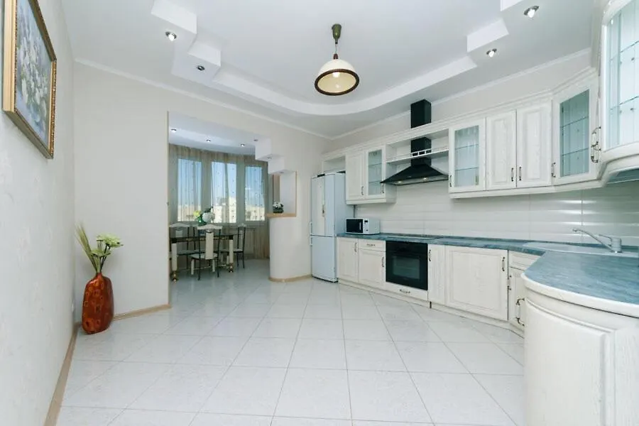 Spacious Apartments With 3 Bedrooms Obolon Metro Minsk Kiev